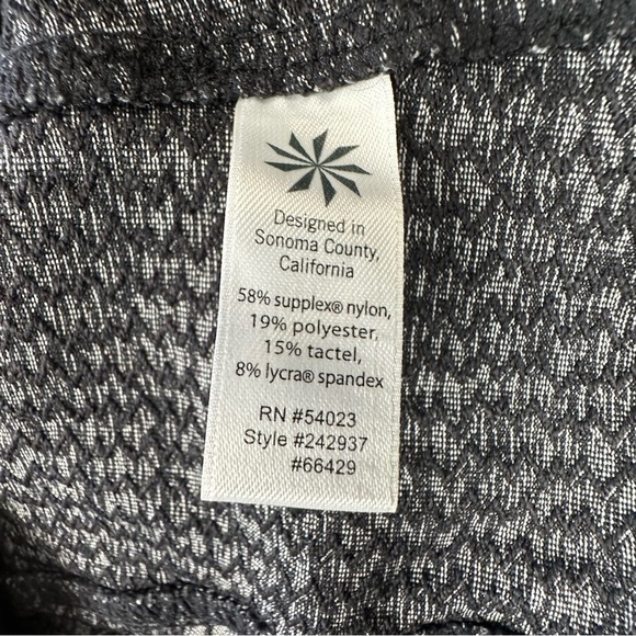 Athleta Heartbeat Hope Full Zip Jacket Herringbone Black Grey Size Small - Picture 10 of 13